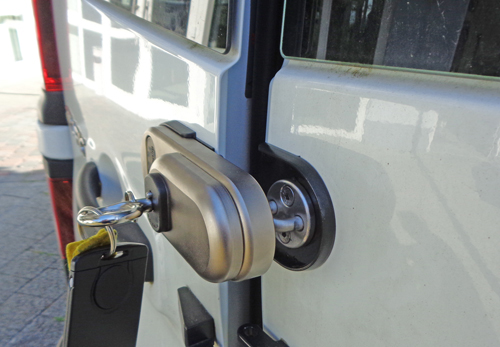 Hecktürverriegelung Einbruchschutz Hecktür Sicherung für Opel Movano B  Renault Master Nissan NV400