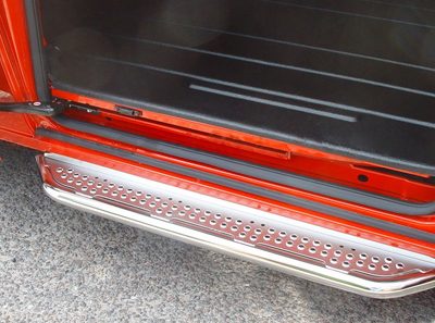 Trittstufe_mit_integriertemTrittbrett_Tour2 Trittstufe_mit_integriertemTrittbrett_Tour2